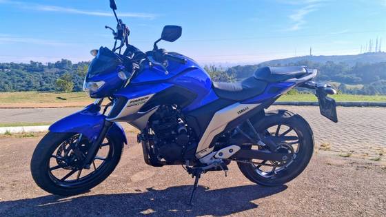 YAMAHA FZ25 FAZER ABS 